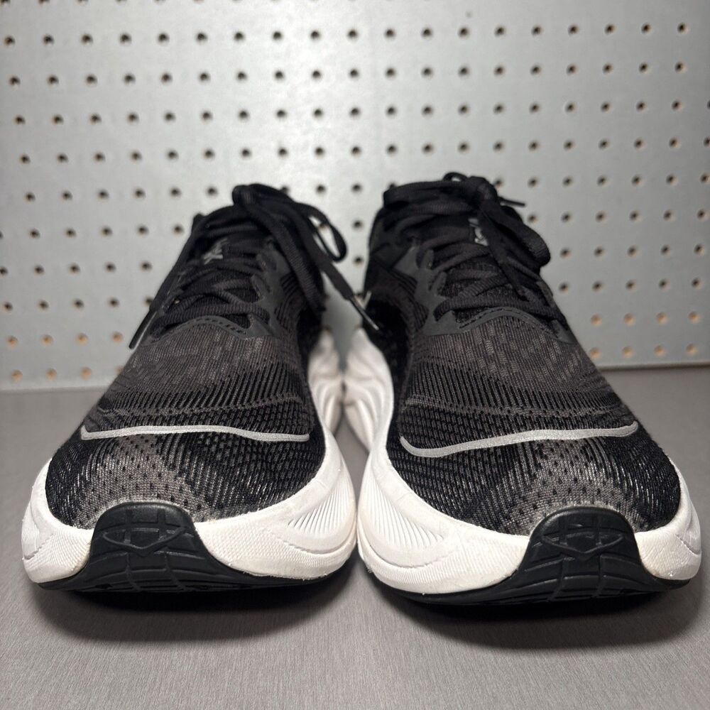 Hoka One One Skyflow Shoes Mens Sz 12 Black White Running Walking Athletic Gym - Picture 5 of 14